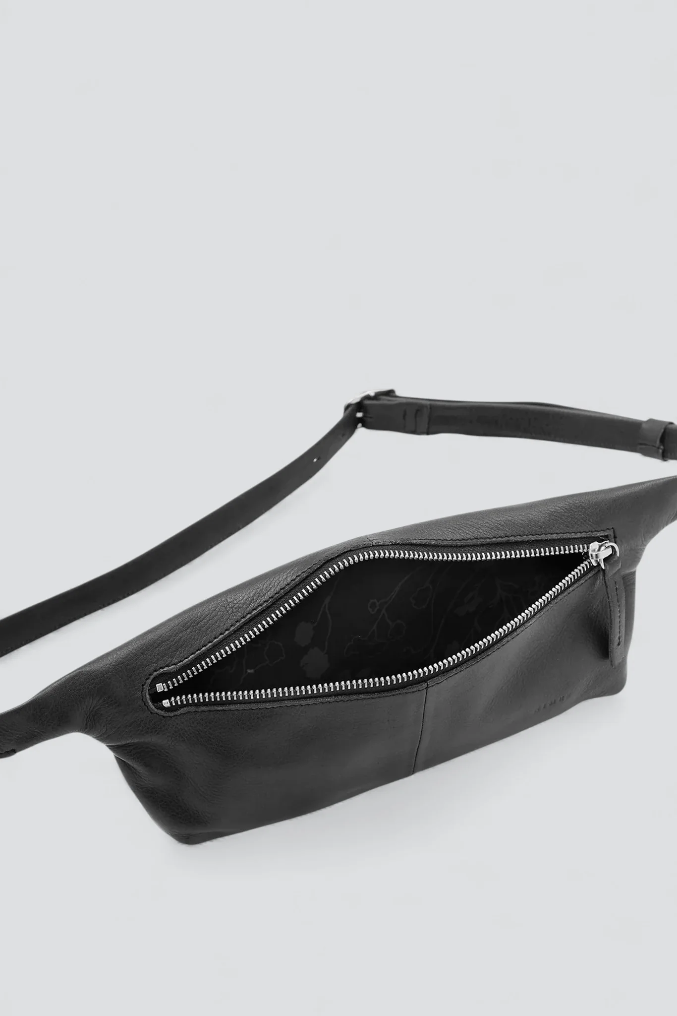 Black Criolla Fanny Pack - Image 2