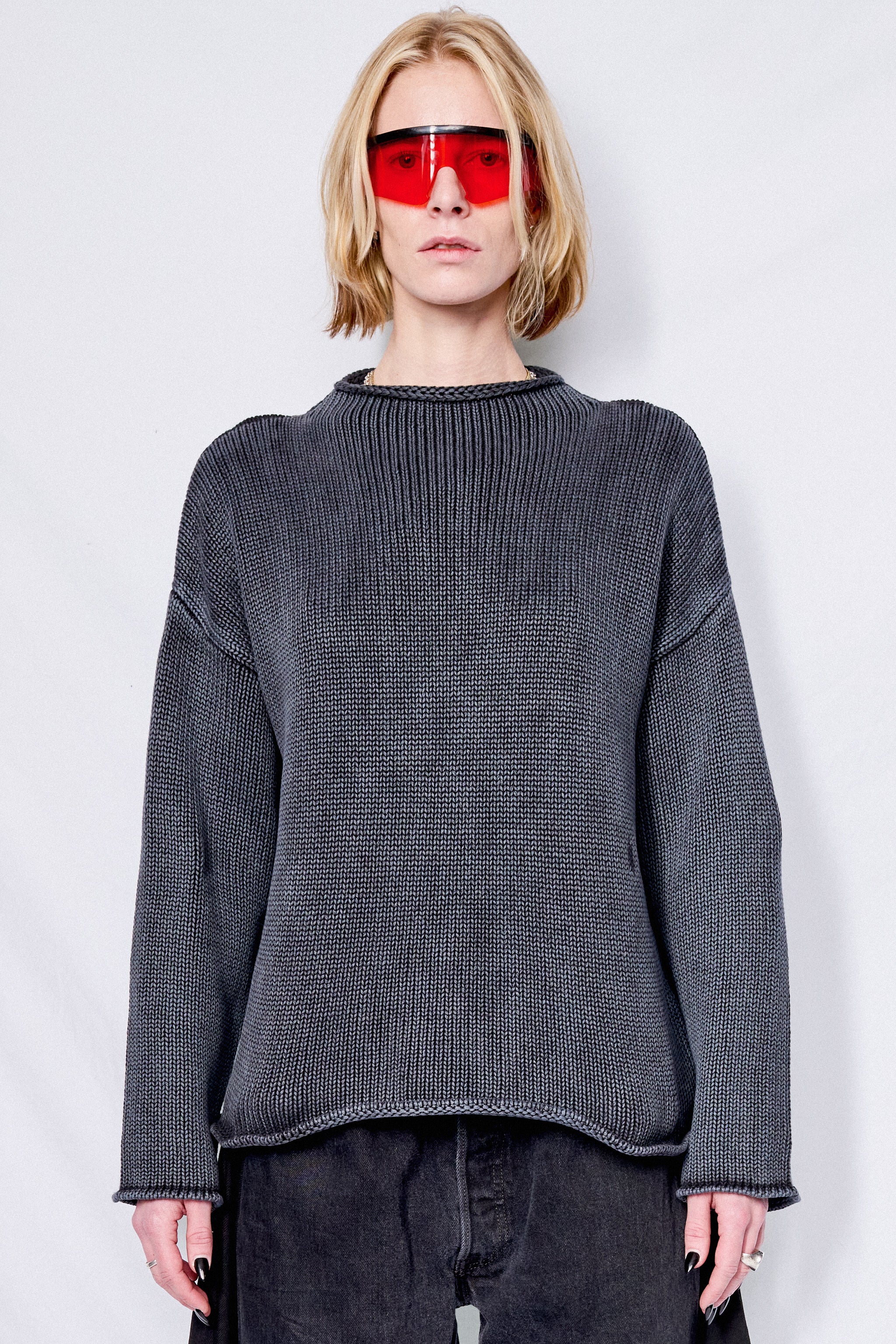 Black Lamis Sweater - Image 2