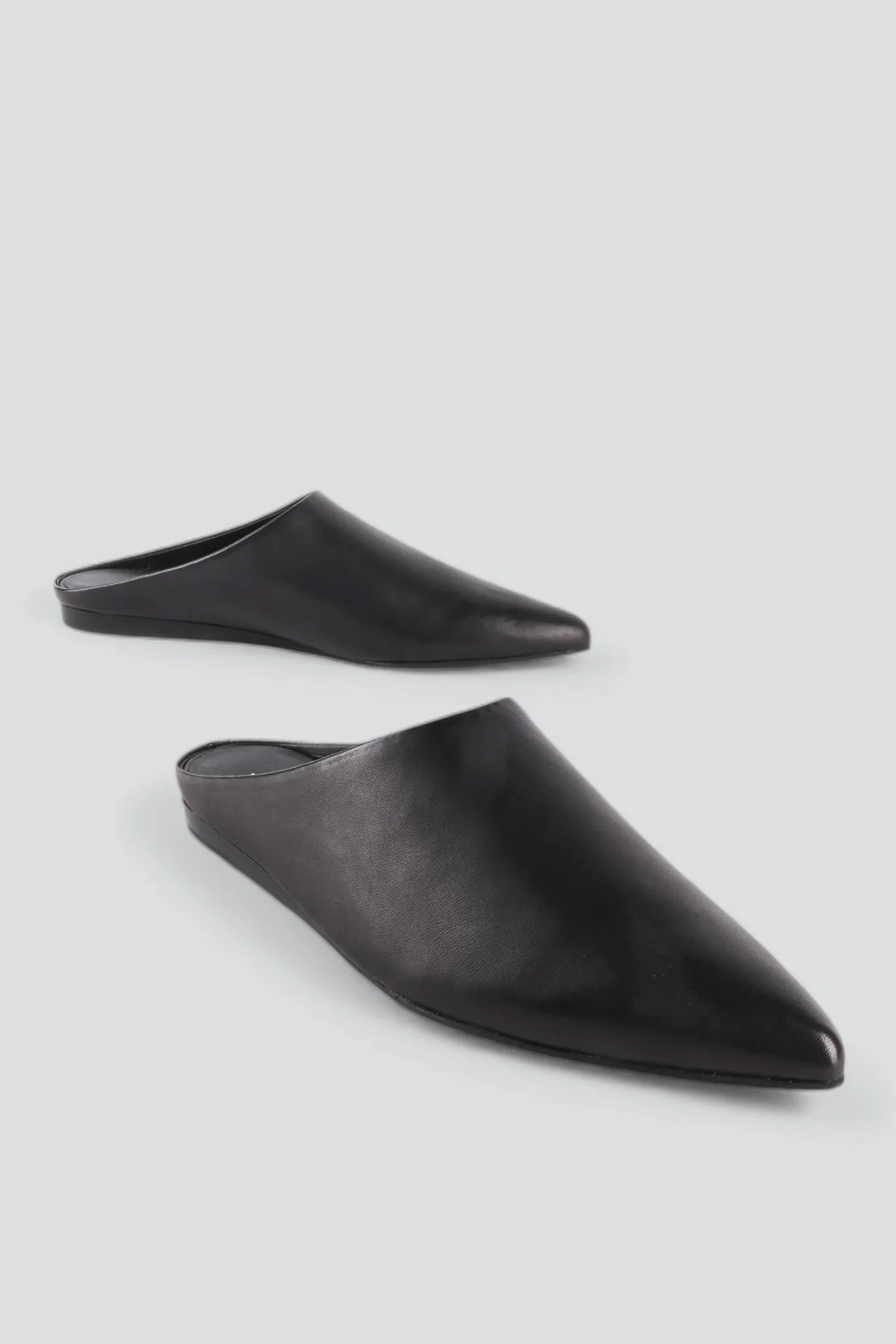 Black Major Leather Mule - Image 2