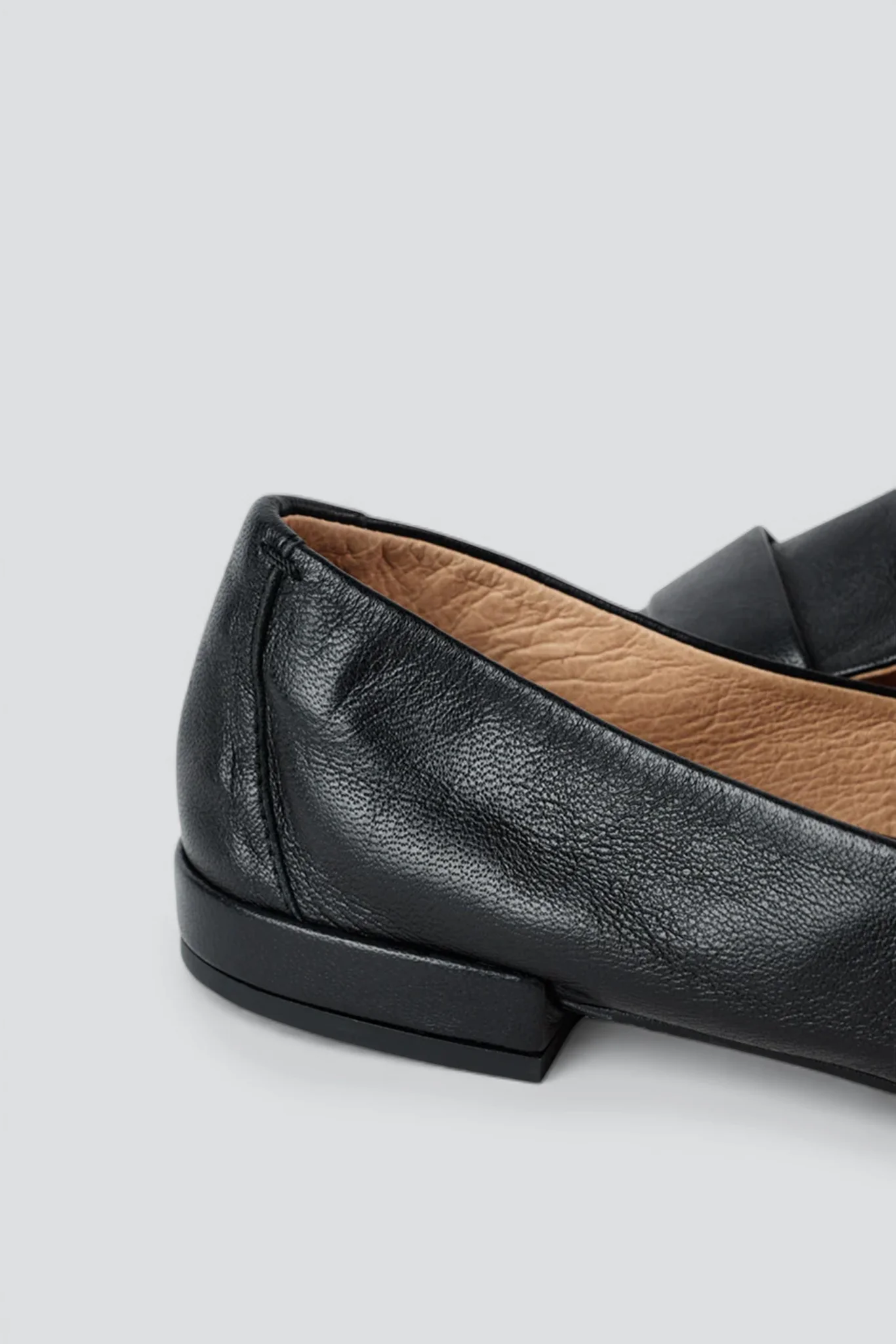 Black Pinky Loafer - Image 4