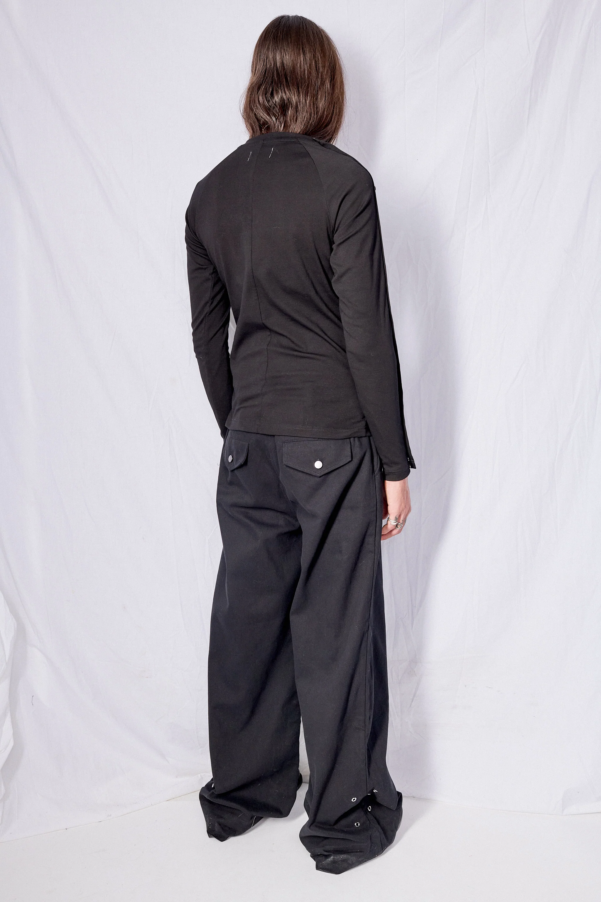 Black Ribbed Raglan Longsleeve - Image 10