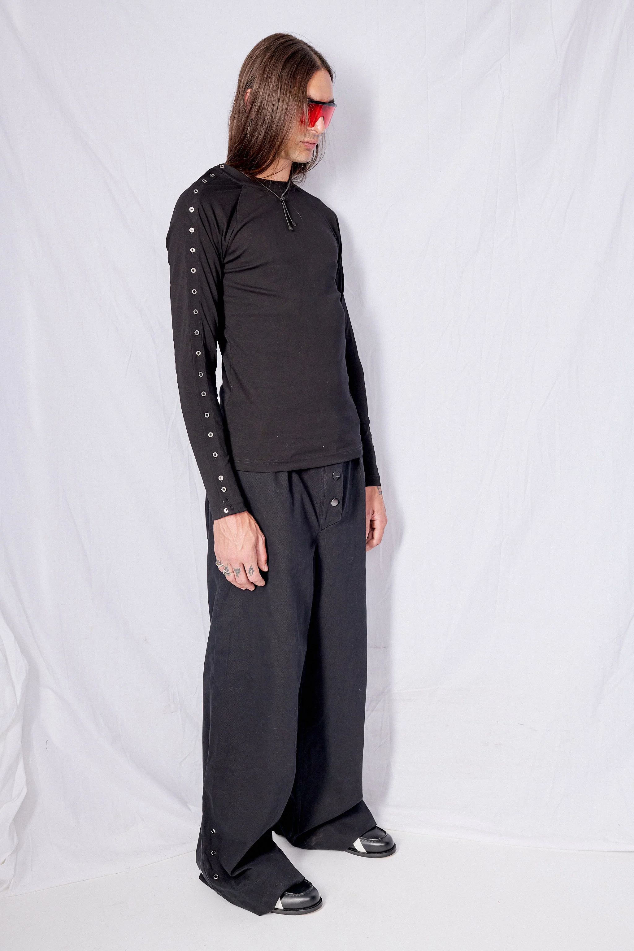 Black Ribbed Raglan Longsleeve - Image 9