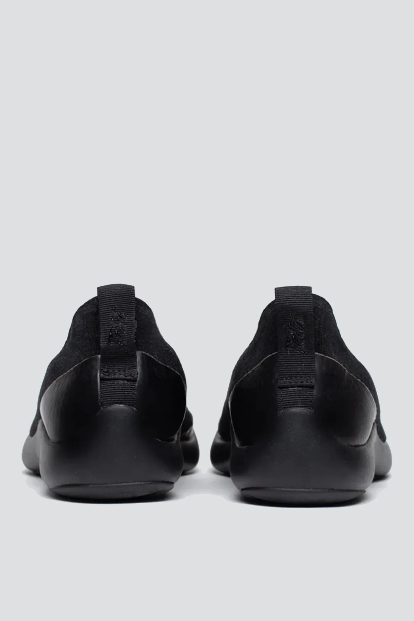 Black Tabi Sandal - Image 3