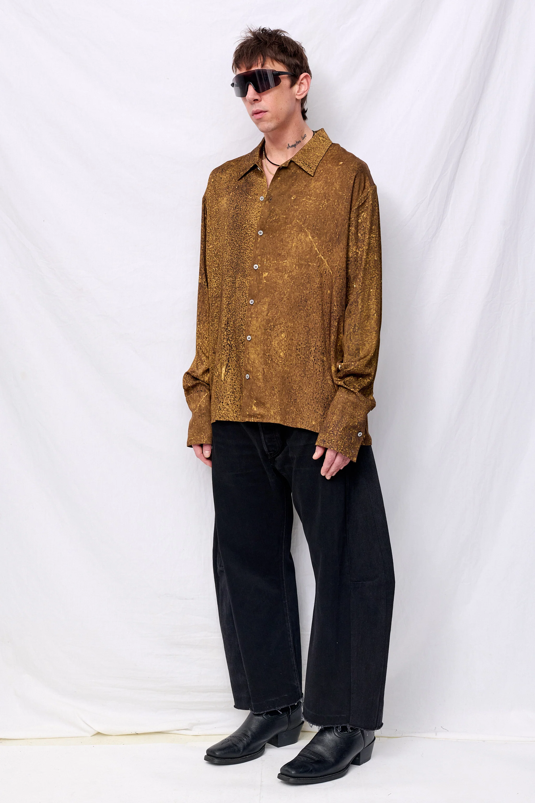 Gold Rush Oversized Longsleeve Shirt - Image 3