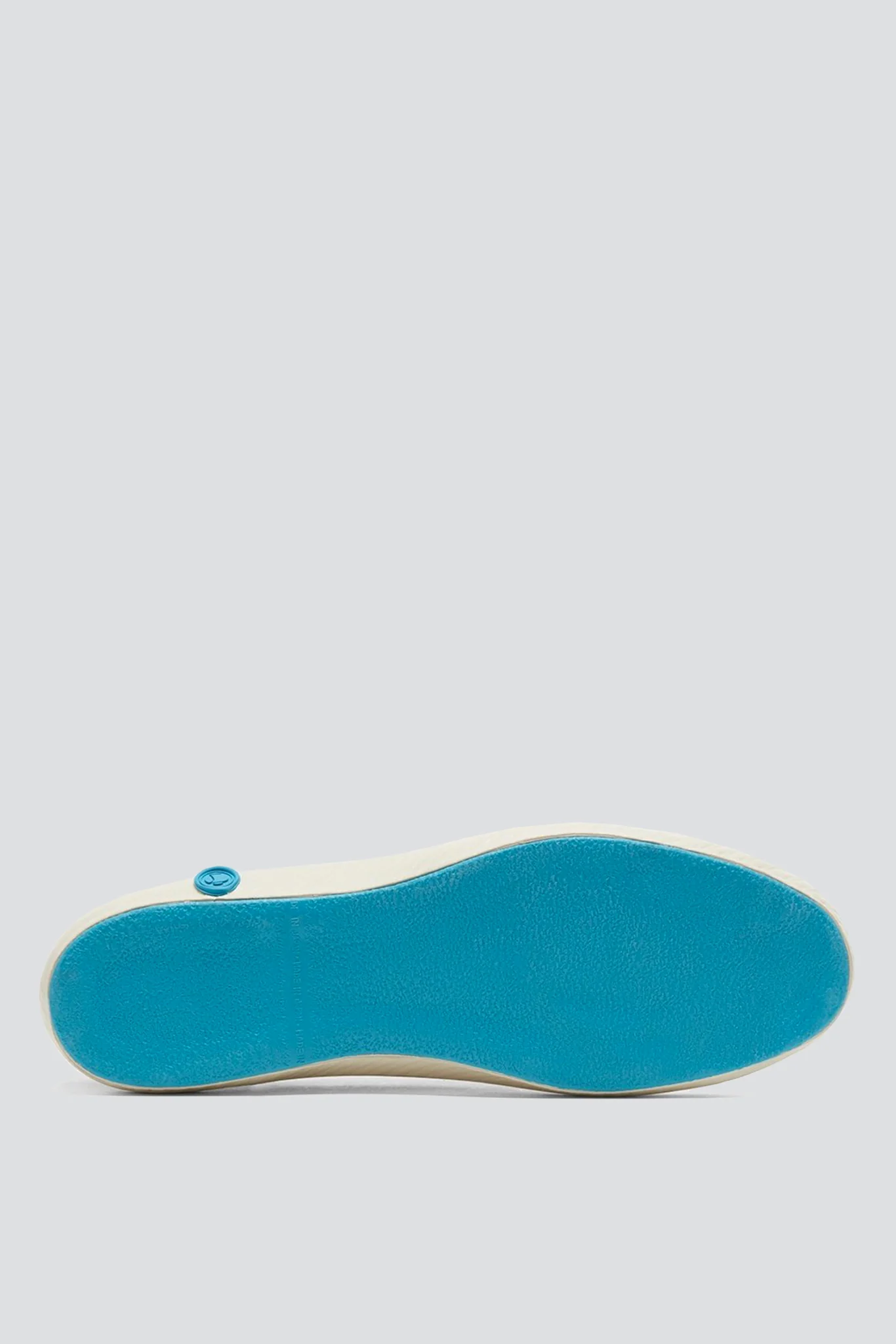 Low Canvas Sneaker - Black - Image 5