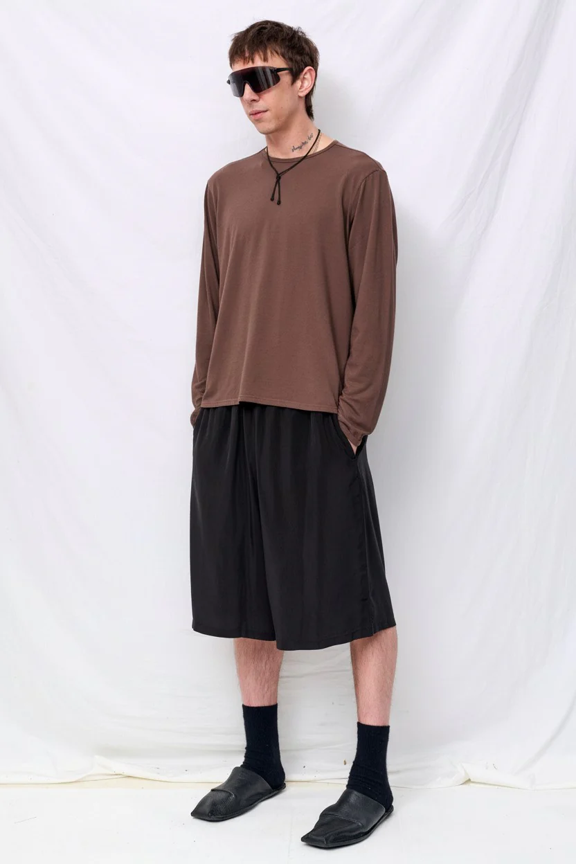 No.259 Black Cupro Short Trousers - Image 4