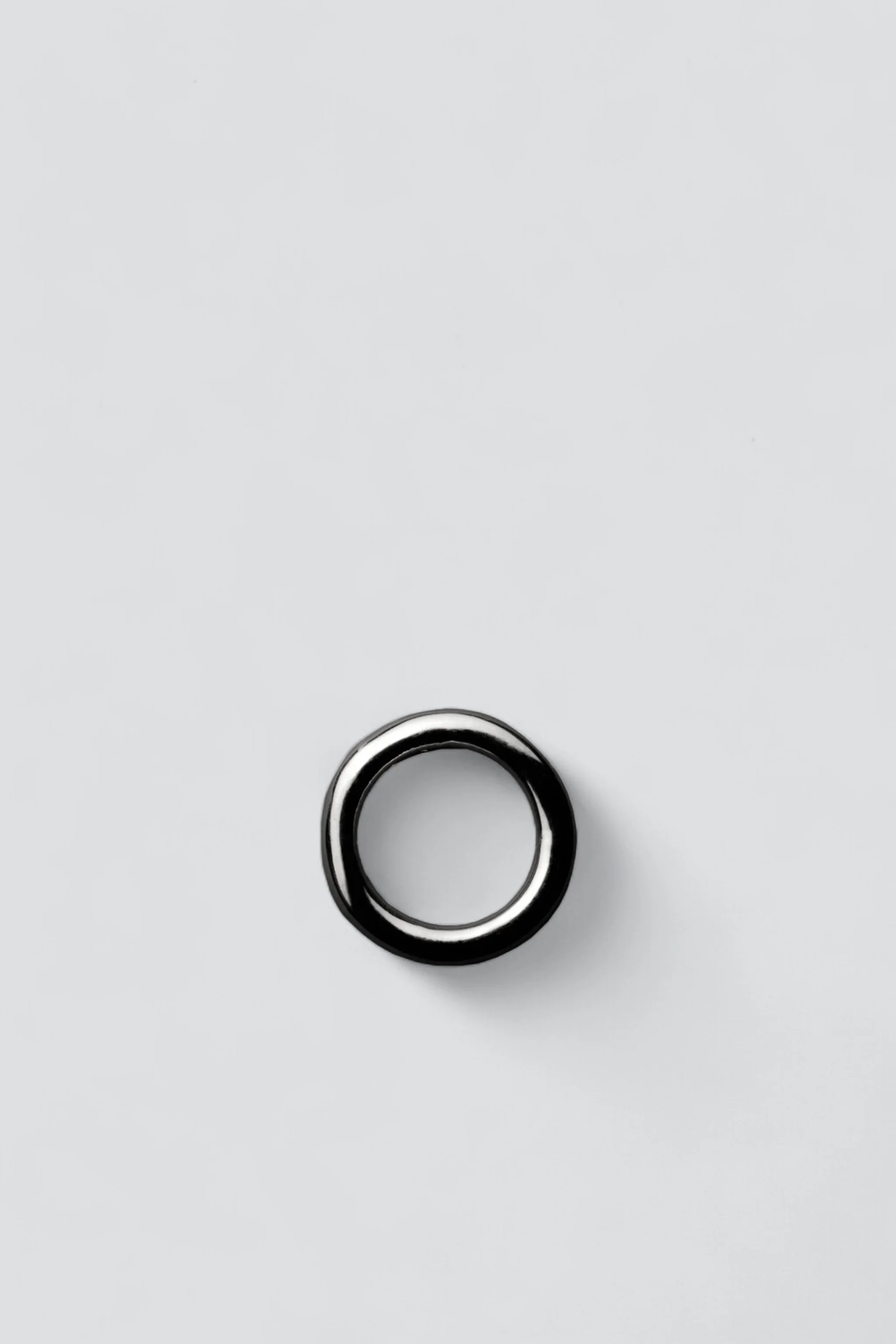 Silver RI-Urquell Polished Ring - Image 5