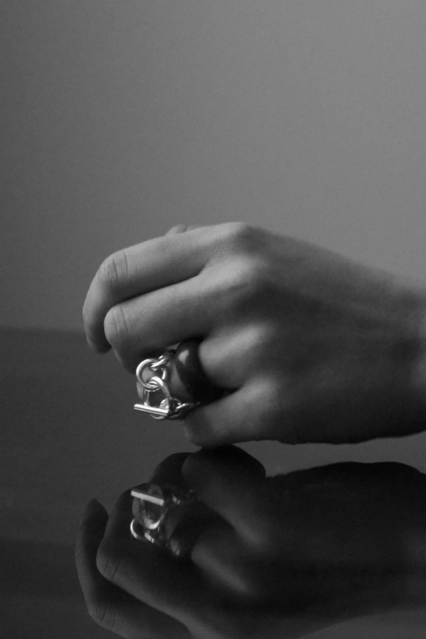 Silver Tapered Link Ring - Image 2