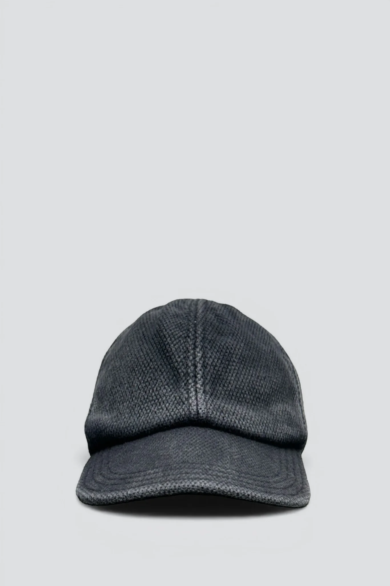 Smoke Ruskett Cap